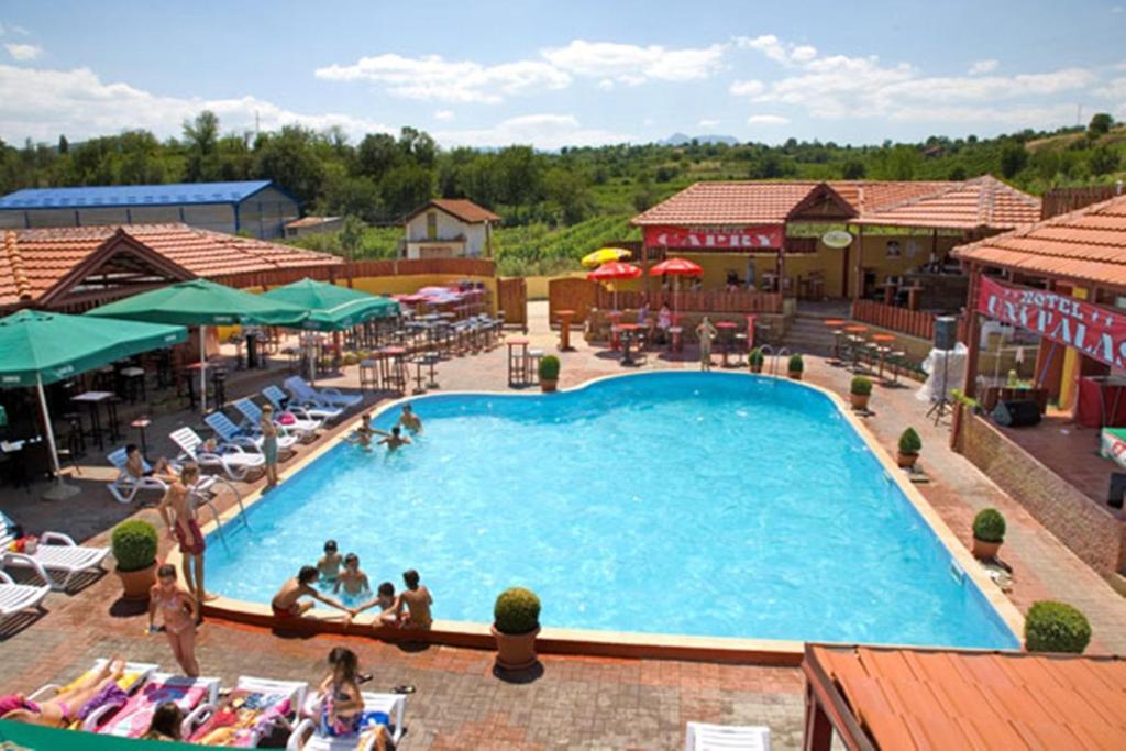 Hotel Uni Palas II Kavadarci Exterior photo