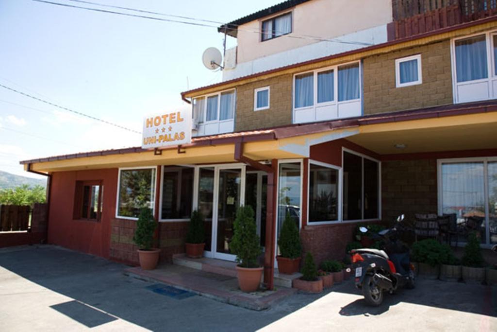Hotel Uni Palas II Kavadarci Exterior photo